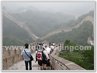 Badaling Great Wall and Ming Tombs Bus Tour